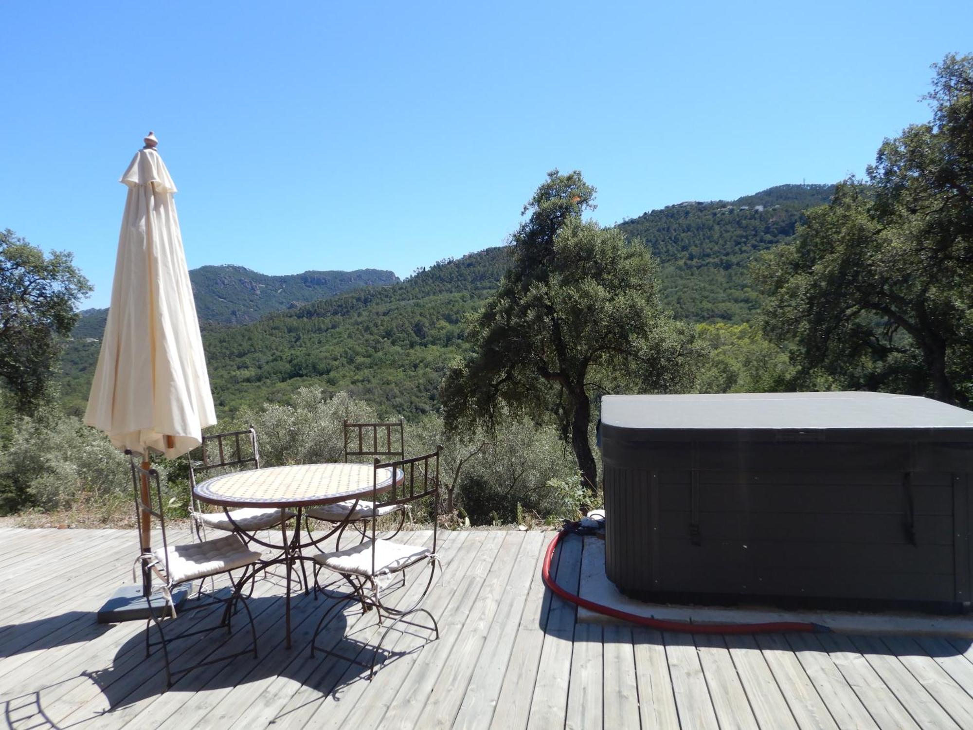 Sawubona Hotel Les Adrets-de-l'Esterel Luaran gambar